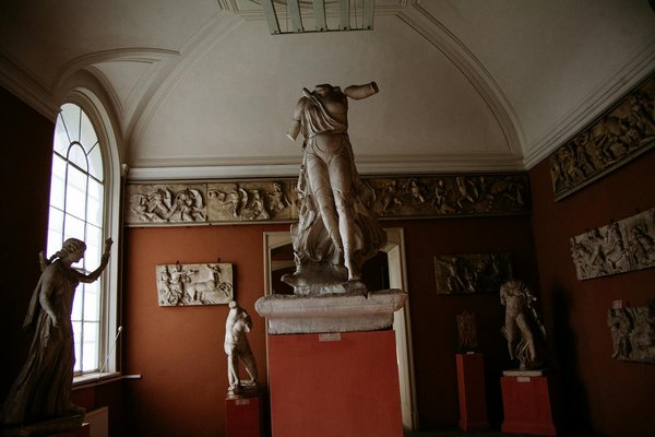 Renforcez le lien familial avec une gazette personnalisée pour ehpad